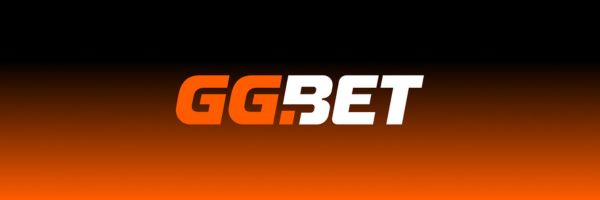 Live-Studio von GGBet Casino mit Moderatorin an einem Tisch